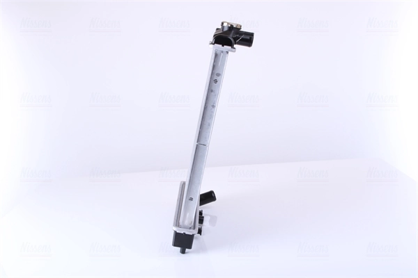 Радіатор основний Nissens 63310A ціна, від 62.63 USD