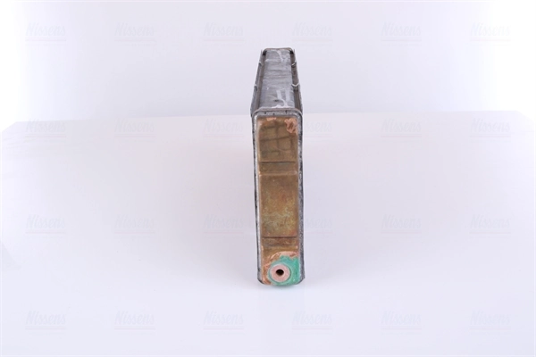 73647 Nissens Радіатор опалювача салону