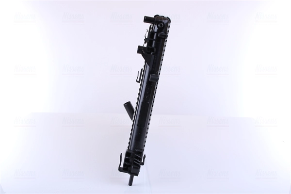 Радіатор основний Nissens 638081 ціна, від 49.17 USD