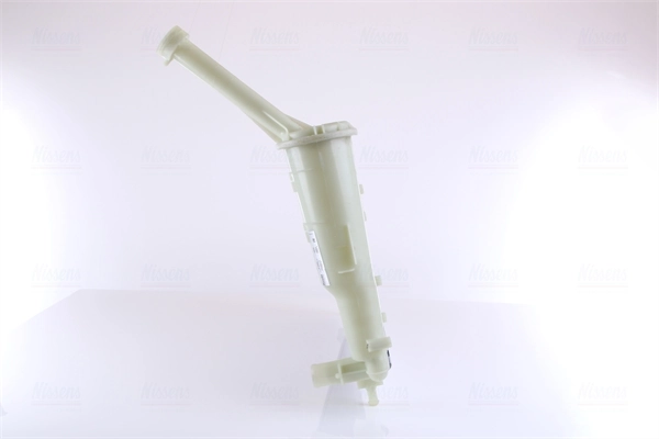 Радіатор основний Nissens 61889 ціна, від 81.76 USD