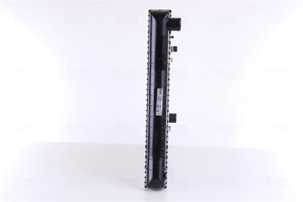 Радіатор основний Nissens 67600 ціна, від 108.21 USD