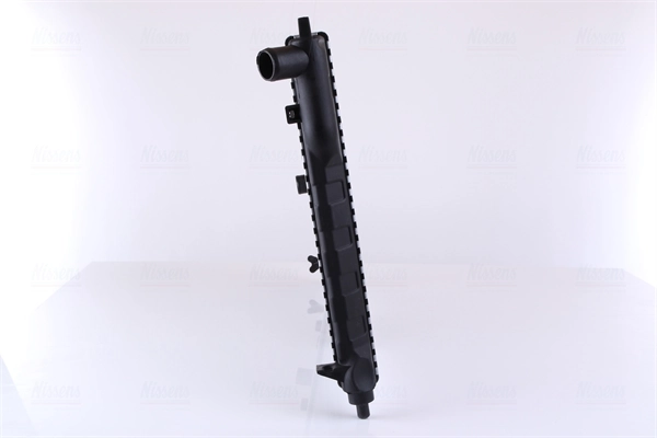 Радіатор основний Nissens 616591 ціна, від 78.05 USD