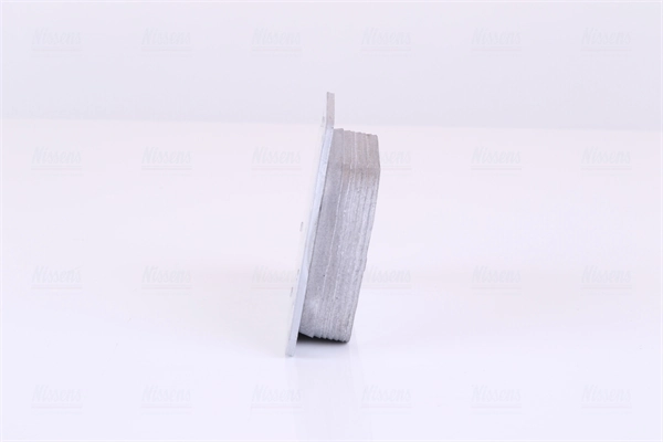 Купити 90882 Nissens Радіатор масляний (холодильник), під фільтром