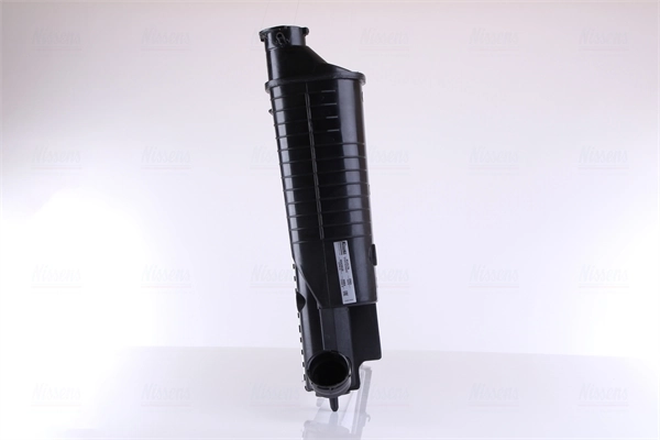Радіатор основний Nissens 61317A ціна, від 45.29 USD