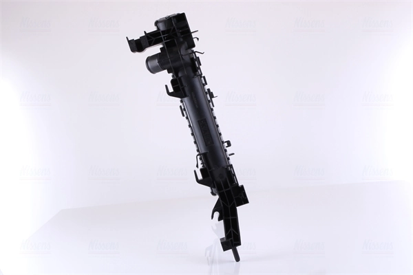 Радіатор основний Nissens 637619 ціна, від 232.12 USD