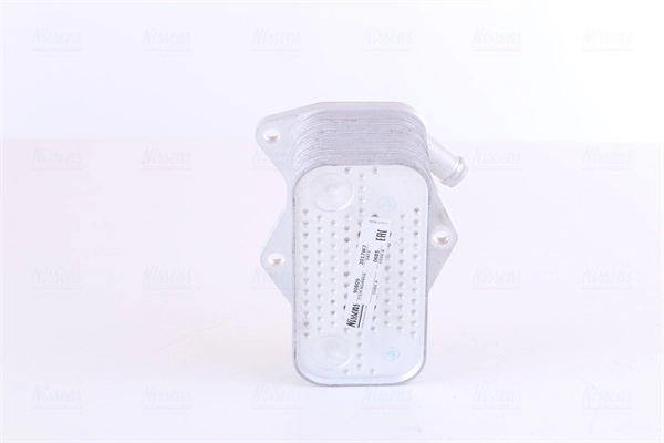 Радіатор масляний Nissens 90809 ціна, від 47.57 USD
