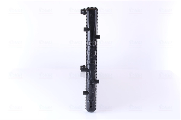Радіатор основний Nissens 67322 ціна, від 41.95 USD