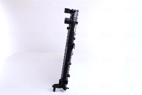 Радіатор основний Nissens 630709 ціна, від 141.17 USD