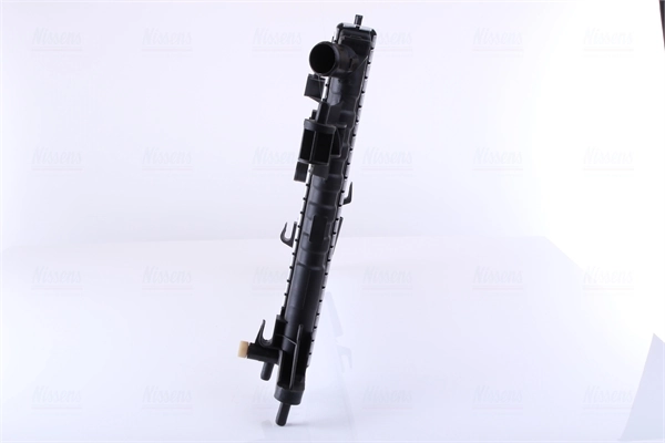 Радіатор основний Nissens 63018 ціна, від 103.79 USD