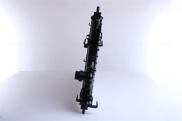 Радіатор основний Nissens 630763 ціна, від 132.17 USD