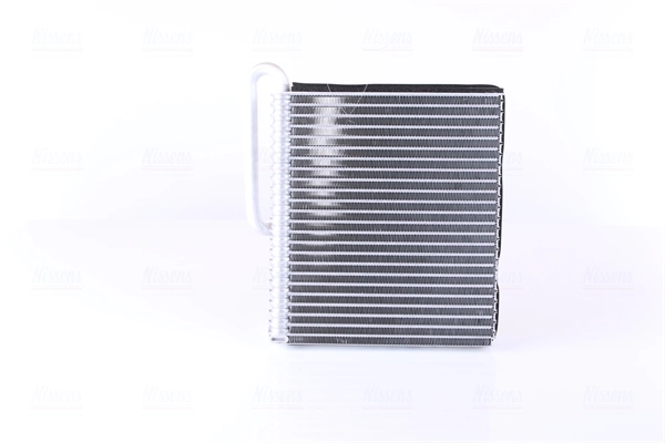 Випаровувач кондиціонера Nissens 92190 ціна, від 67.87 USD
