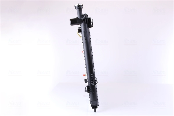Радіатор основний Nissens 66781 ціна, від 111.88 USD