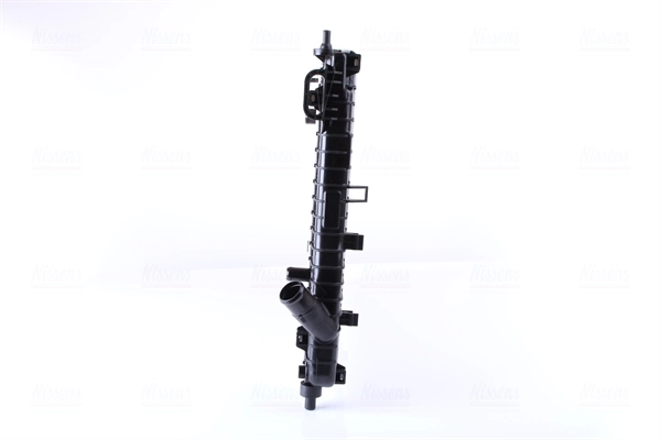 Радіатор основний Nissens 61687 ціна, від 117.36 USD