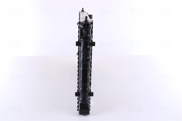 Радіатор основний Nissens 652611 ціна, від 54.08 USD