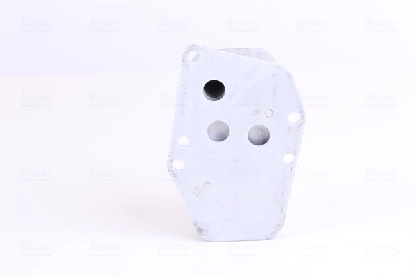 Радіатор масляний Nissens 90904 ціна, від 50.63 USD