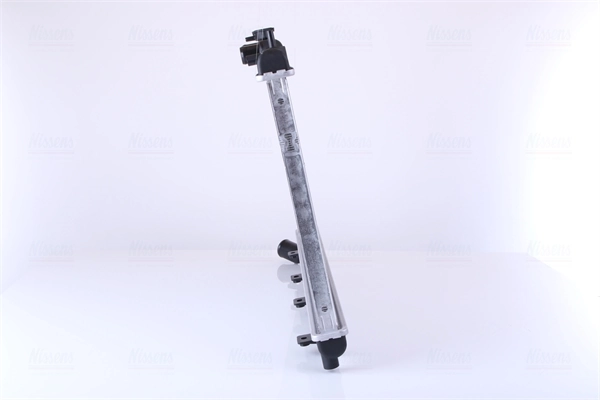 Радіатор основний Nissens 67737 ціна, від 176.92 USD