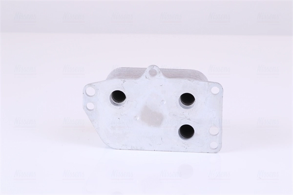 Радіатор масляний Nissens 90899 ціна, від 44.89 USD