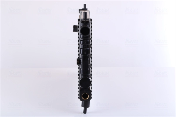 Радіатор основний Nissens 63284 ціна, від 52.93 USD