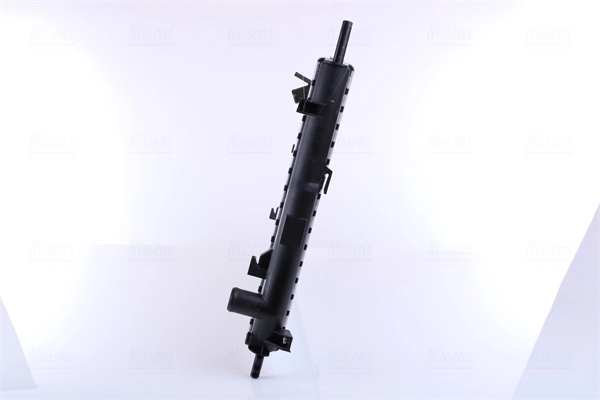 Радіатор основний Nissens 620411 ціна, від 69.31 USD
