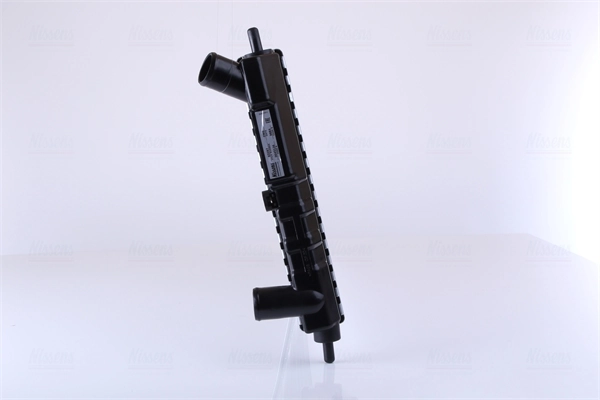 Радіатор основний Nissens 63297 ціна, від 49.46 USD