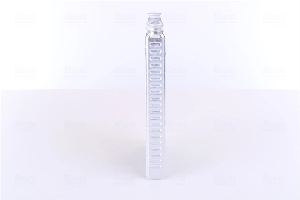 Купити 70526 Nissens Теплообмінник