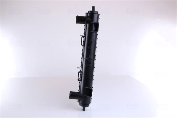 Радіатор основний Nissens 60981A ціна, від 63.25 USD