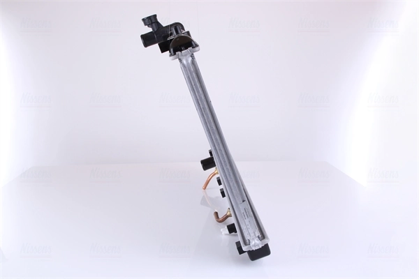 Радіатор основний Nissens 64166A ціна, від 118.71 USD