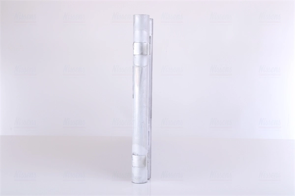 Конденсатор кондиціонера Nissens 940015 ціна, від 63.42 USD