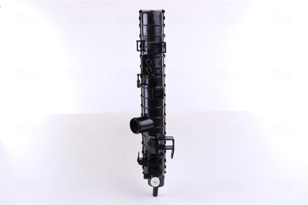 Радіатор основний Nissens 63028A ціна, від 66.65 USD