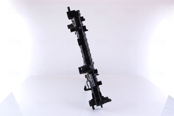 Радіатор основний Nissens 630777 ціна, від 125.43 USD