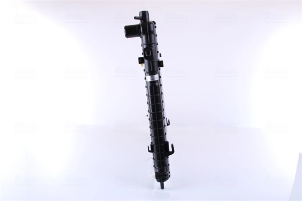 Радіатор основний Nissens 67486 ціна, від 106.90 USD