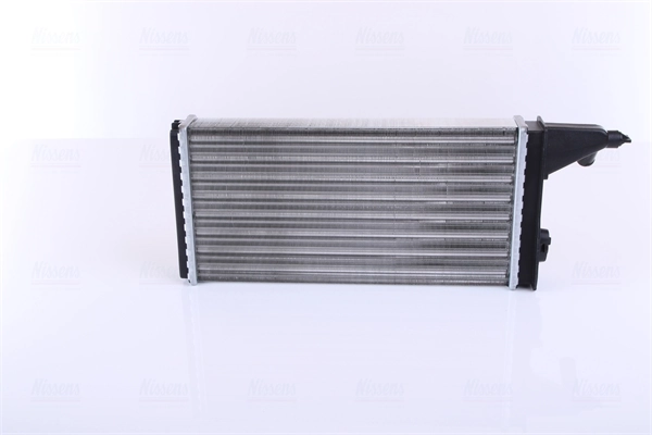 Радіатор пічки (обігрівача) Nissens 71808 ціна, від 27.49 USD