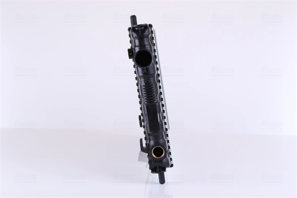 Радіатор основний Nissens 63241 ціна, від 50.53 USD
