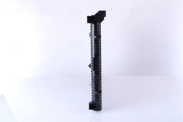Радіатор основний Nissens 63761 ціна, від 71.39 USD