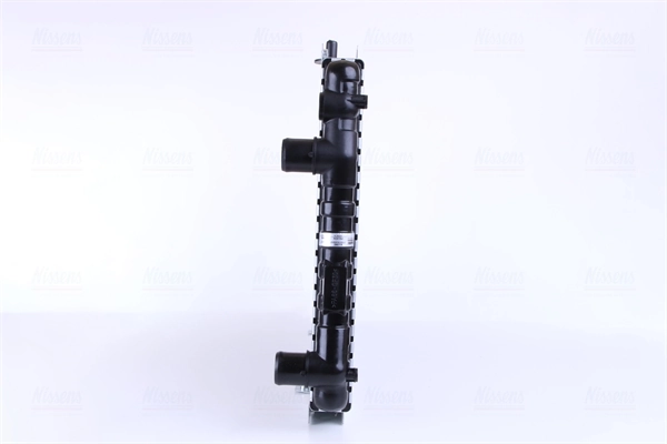Радіатор основний Nissens 61390 ціна, від 87.80 USD