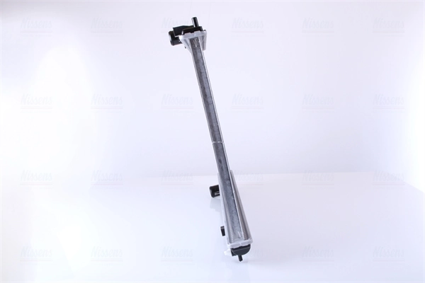Радіатор основний Nissens 62857A ціна, від 119.39 USD