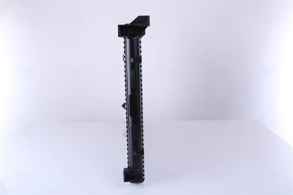 Радіатор основний Nissens 63819 ціна, від 81.20 USD