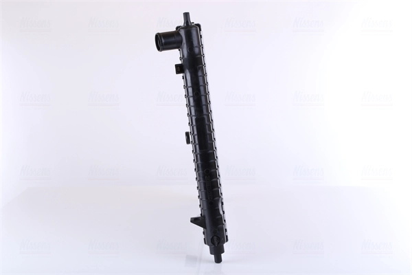 Радіатор основний Nissens 61635 ціна, від 52.01 USD