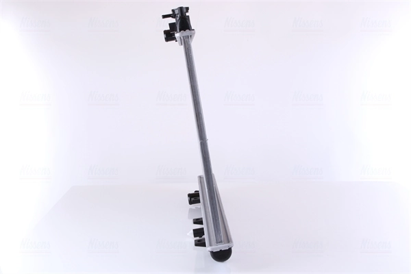 Радіатор основний Nissens 681376 ціна, від 181.35 USD
