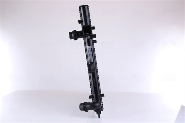 Радіатор основний Nissens 67303 ціна, від 70.89 USD