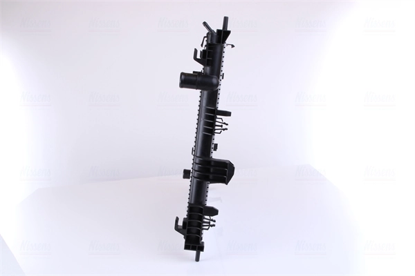 Радіатор основний Nissens 68774 ціна, від 134.35 USD
