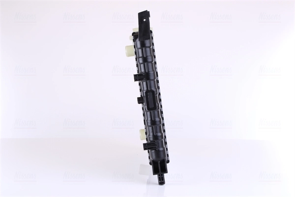 Радіатор основний Nissens 61940 ціна, від 44.17 USD