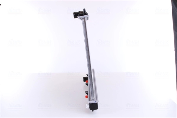Радіатор основний Nissens 62894 ціна, від 90.44 USD