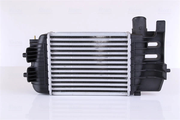 Купити Інтеркулер Toyota Yaris  SP90