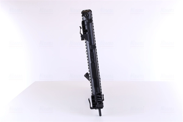 Радіатор основний Nissens 63809 ціна, від 55.45 USD