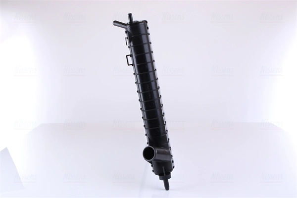 Радіатор основний Nissens 68000A ціна, від 129.08 USD