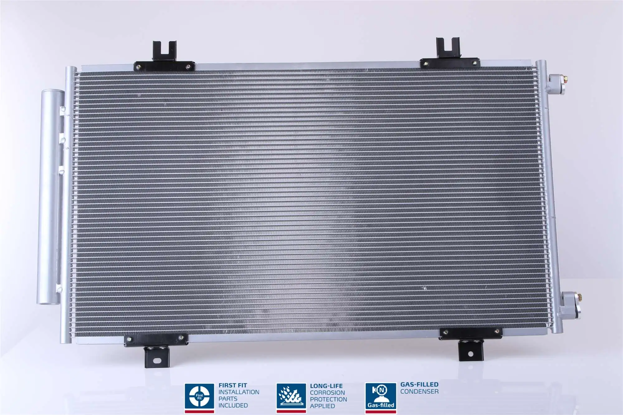 Радіатор кондиціонера AC830240 Maxgear