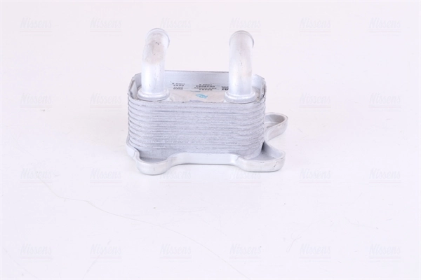 Радіатор масляний Nissens 90682 ціна, від 45.91 USD