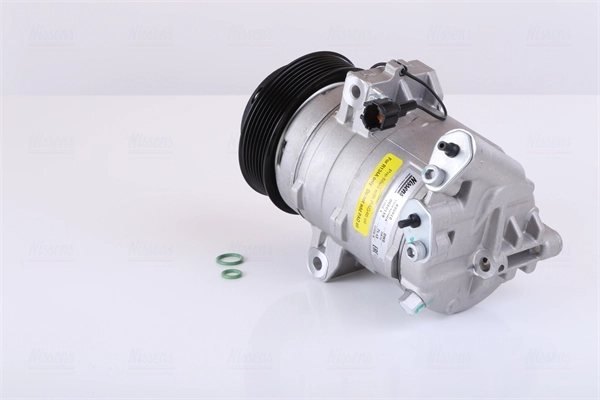 92600EA20A Nissan/Infiniti Компресор холодоагенту