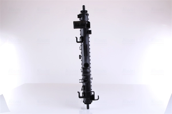Радіатор основний Nissens 630713 ціна, від 138.42 USD